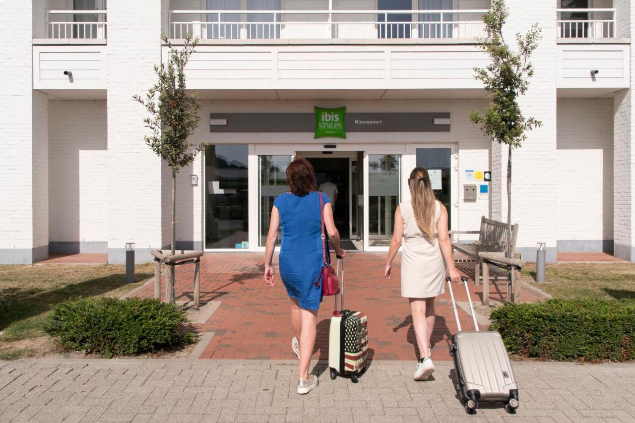 Ibis Styles Nieuwpoort Hotel Екстериор снимка